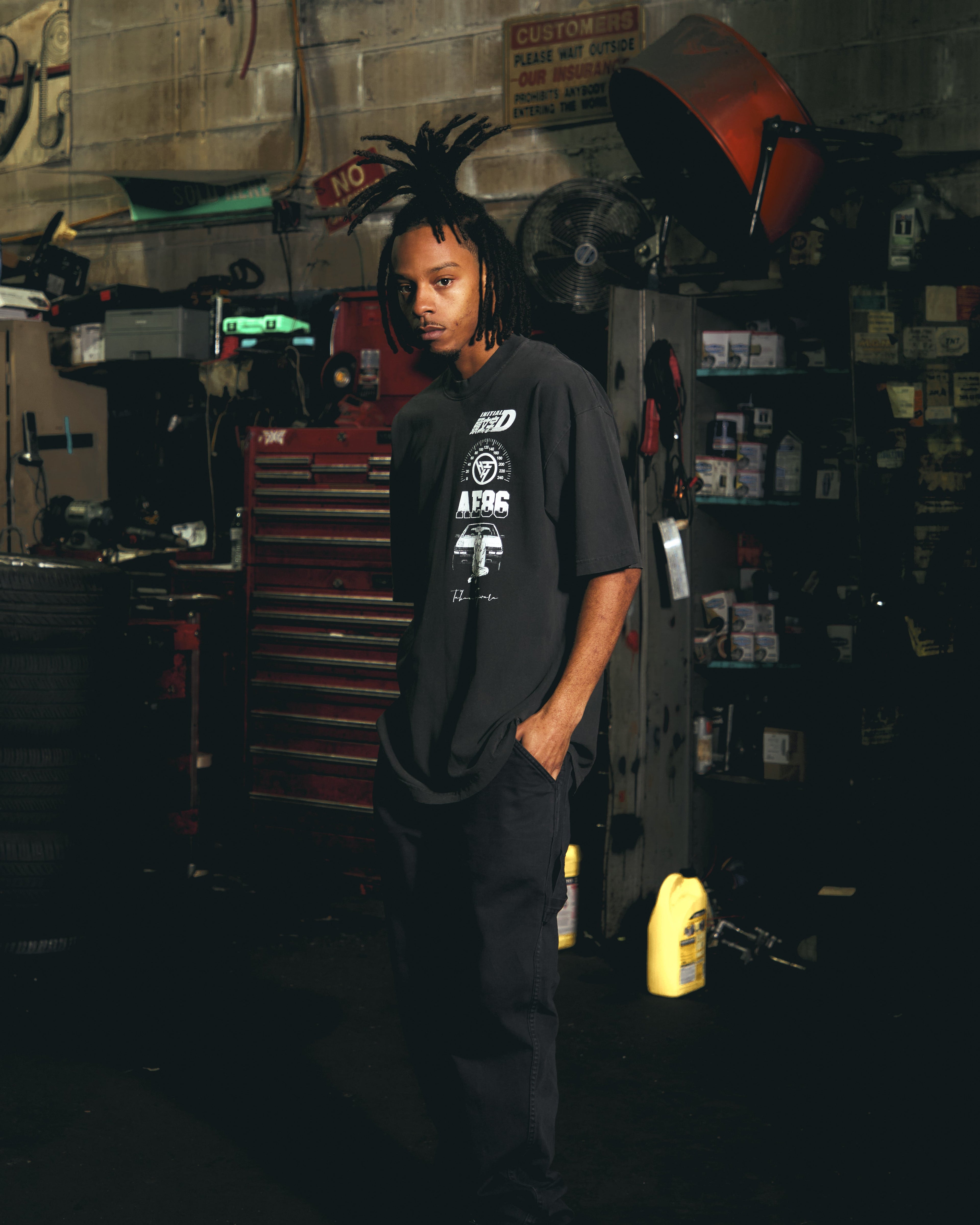 INITIAL D FUJIWARA 86 SHIRT (WASHED BLACK)